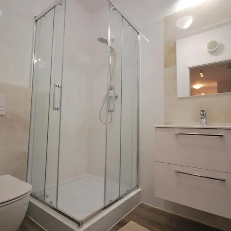 Modern Studio